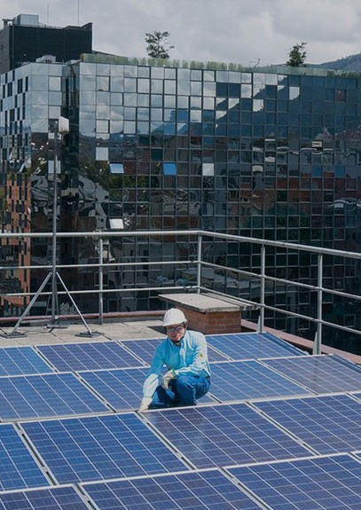 10-De-los-rayos-del-sol-a-la-energia-electrica Paneles solares